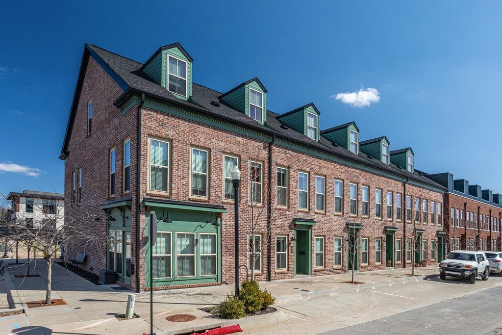B Street Brownstones